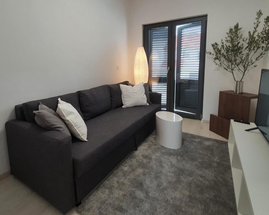 Villa Aquamarine Apartments Novalja Buitenkant foto