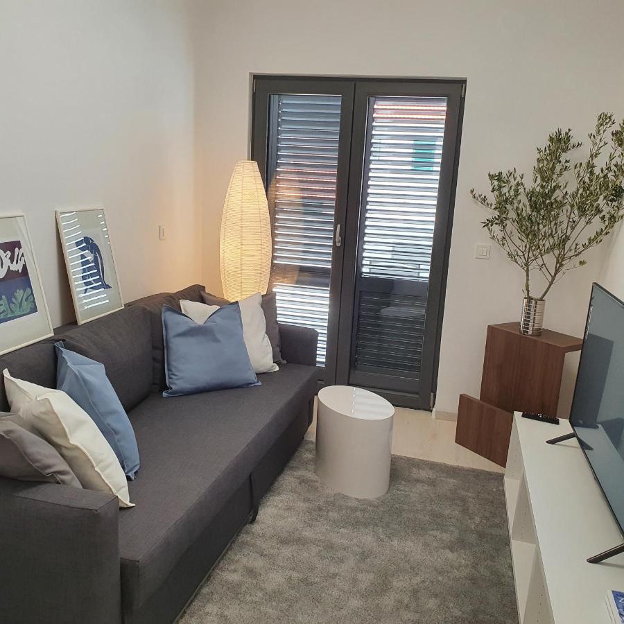 Villa Aquamarine Apartments Novalja Buitenkant foto