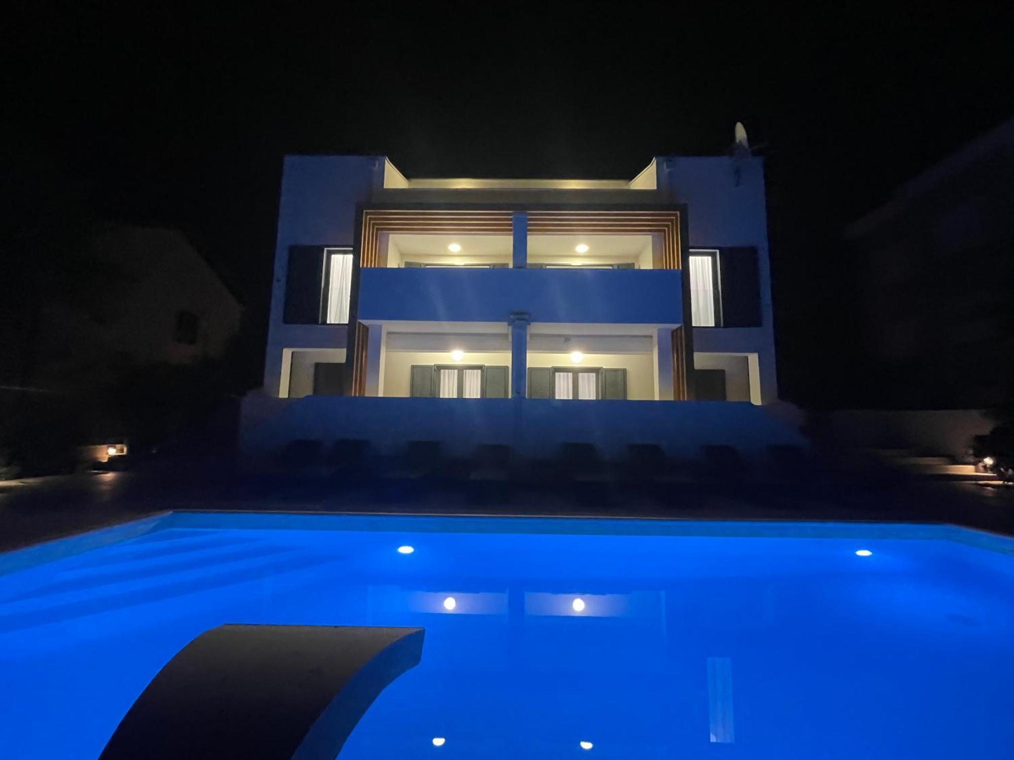 Villa Aquamarine Apartments Novalja Buitenkant foto